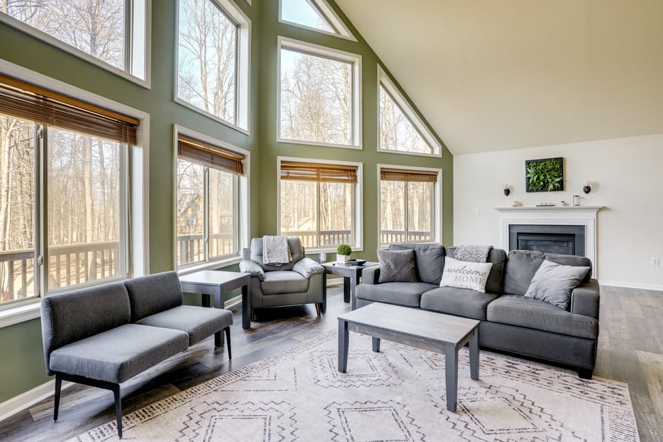 Winter Linden Escape: Family Home & Gym House in Shenandoah Valley