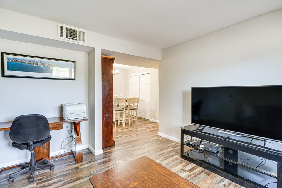 3 Mi to Downtown Reno: Charming Condo w/ Patio Apartment in Reno