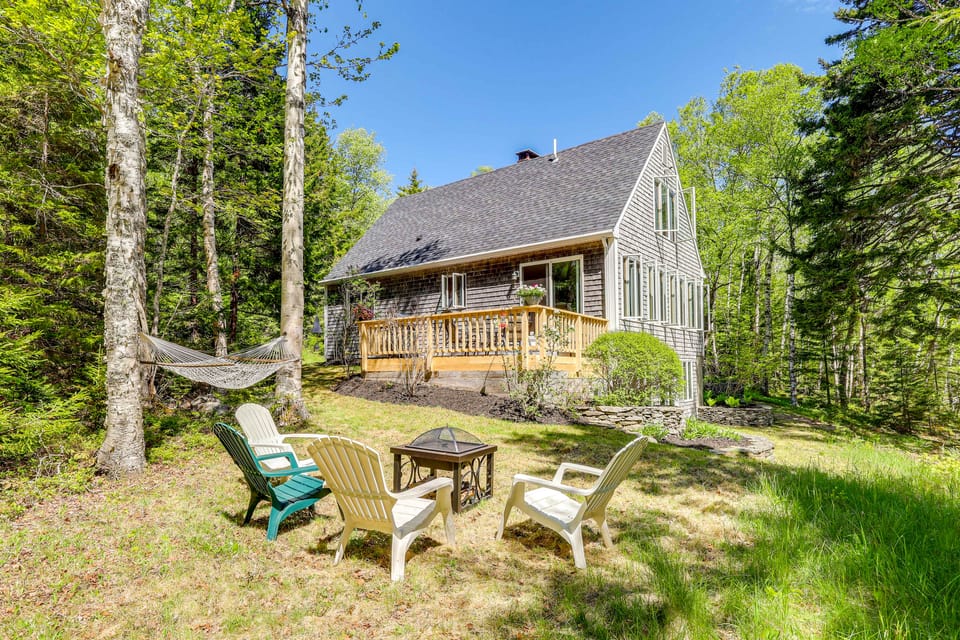 Serene Steuben Home w/ Scenic Ocean Views! House in Steuben