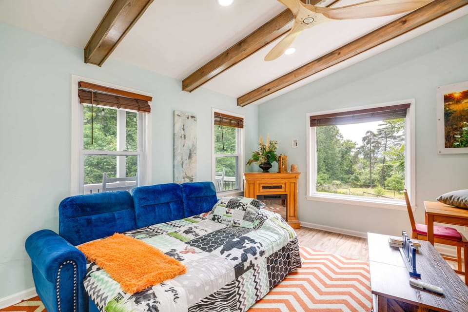 Front Royal Retreat on 3 Acres w/ Mtn Views! Apartment in Shenandoah Valley