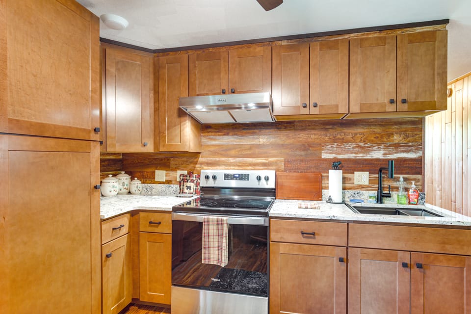 Updated Conover Cabin w/ Nearby Boating Access! House in Wisconsin