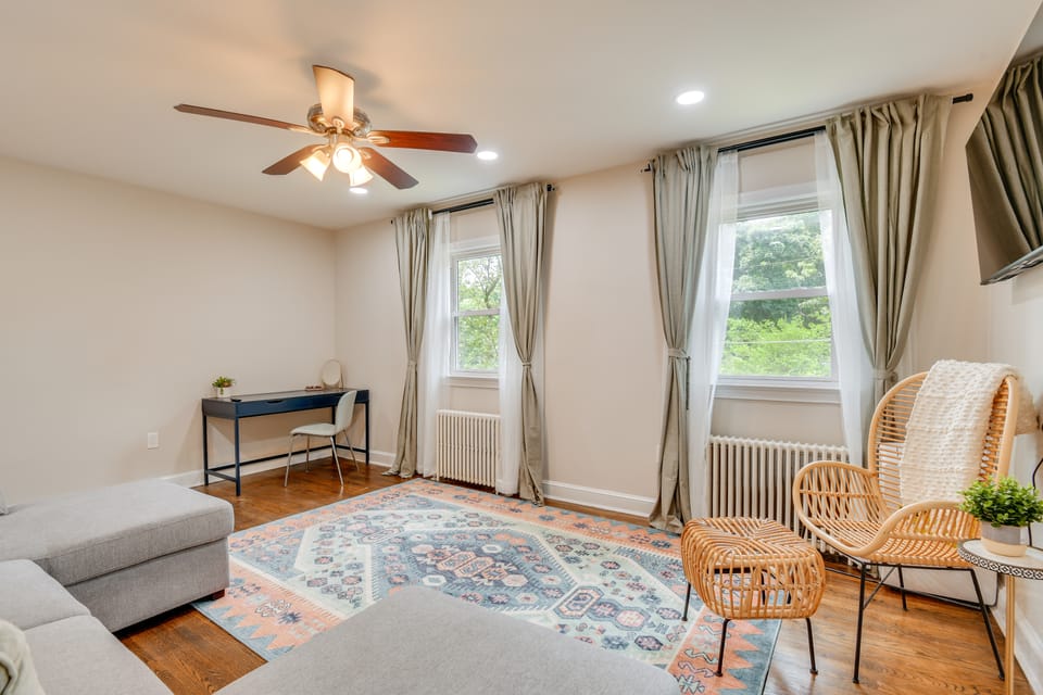 Takoma Park Apartment: Trail Access, 8 Mi to DC! Apartment in Takoma Park