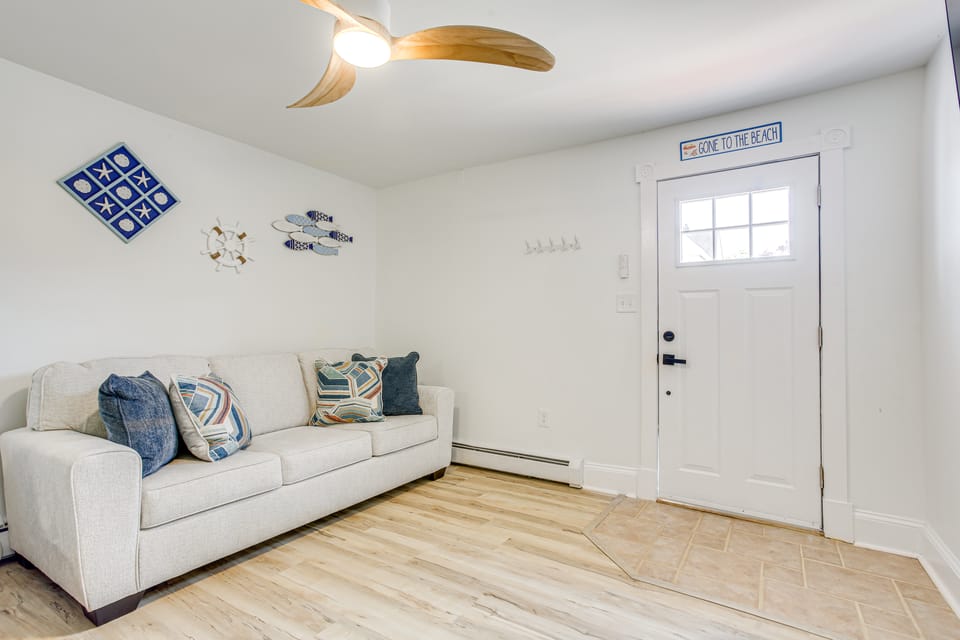 Walk to Beach: Somers Point Apartment! Apartment in Somers Point