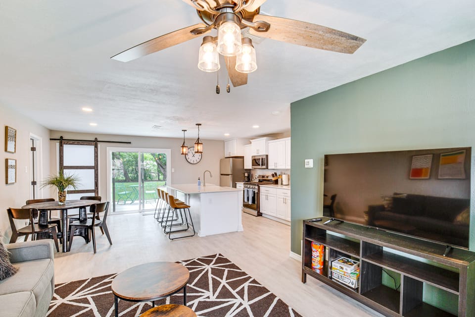 Walk to Lewisville Lake: Dog-Friendly Texas Home House in Little Elm