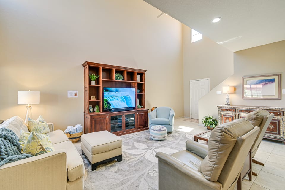 Patio & Pool Access: Lake Havasu City Gem Apartment in Lake Havasu City