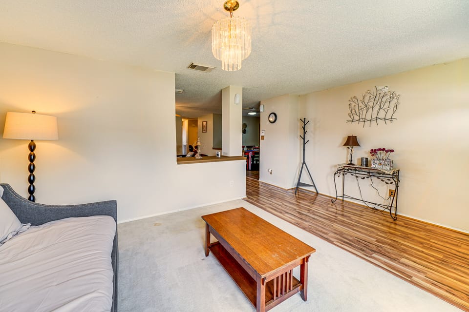 Spacious San Antonio Home: Close to Military Bases House in San Antonio