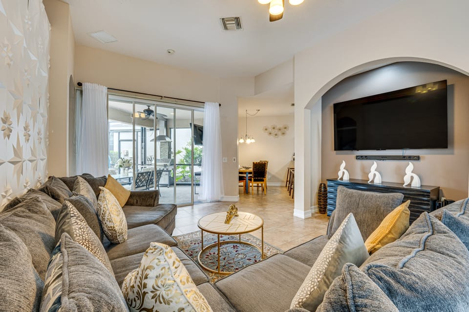 14 Mi to Disney: Spacious Home w/ Pool & Lanai! House in Four Corners