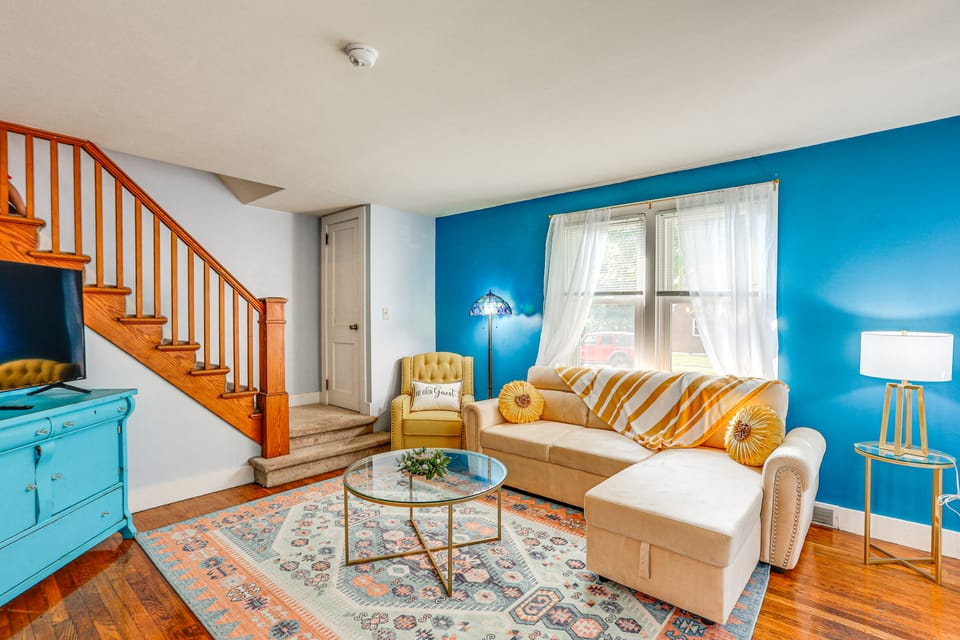 10 Mi to Hersheypark: Updated Family Retreat! House in Annville