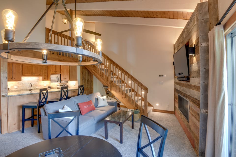 Ski-In/Ski-Out Steamboat Condo w/ Slope-Side Views Apartment in Steamboat Springs