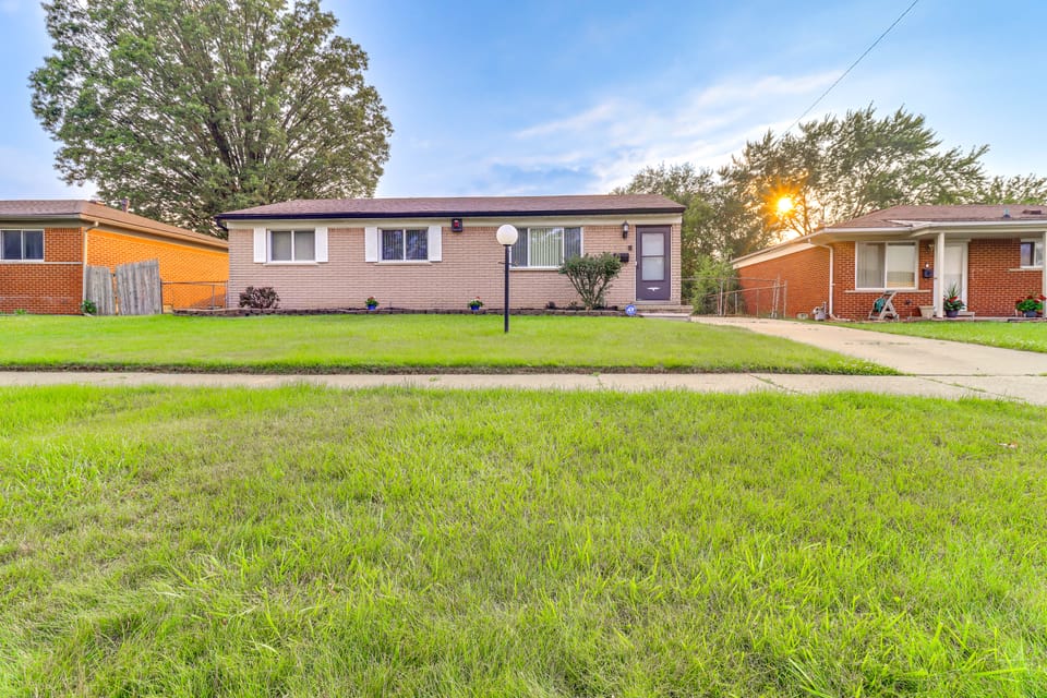 February Rental Special Rates - 7 mins to DTW House in Inkster