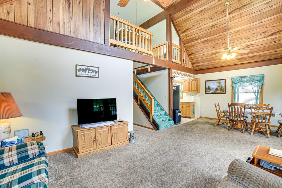 Germfask Home w/ Fire Pit, Grill & Yard Games! House in Michigan