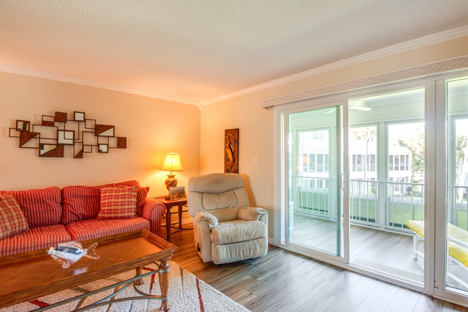 Quaint Welaka Getaway: Steps to St Johns River! Apartment in Florida