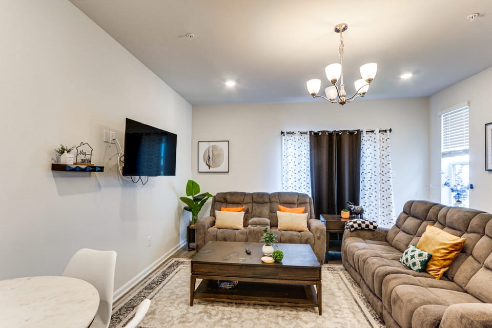 Frederick Townhome w/ Balcony, Close to Parks! Apartment in Frederick
