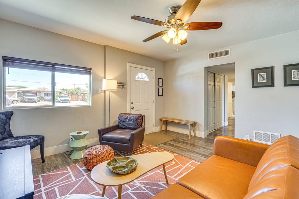Dog-Friendly North Las Vegas Home ~ 9 Mi to Strip! House in North Las Vegas