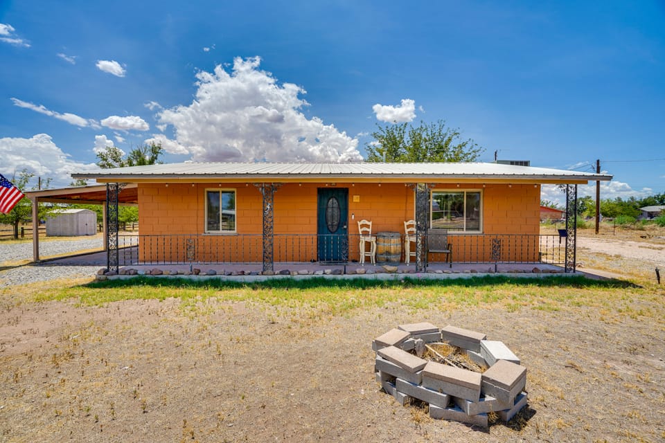 Great for Hunting! Elfrida Home w/ Fire Pits House in Arizona