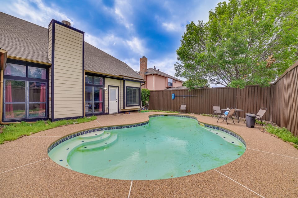 6 Mi to Dtwn! Family Home w/ Pool in Carrollton House in Carrollton