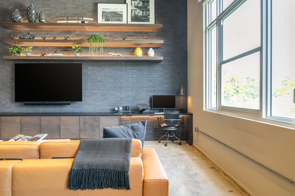 Wynwood Condo, Walk to Restaurants & Nightclubs! Apartment in Miami