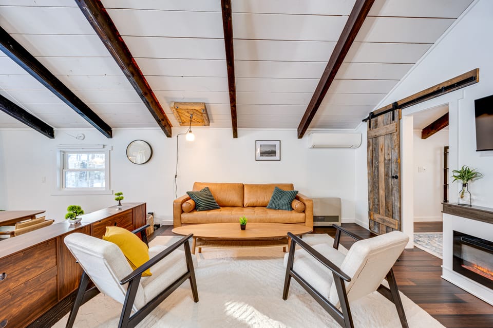 9 Mi to Cranmore Mtn Resort: 'Lofty Dreams' Cabin House in Conway