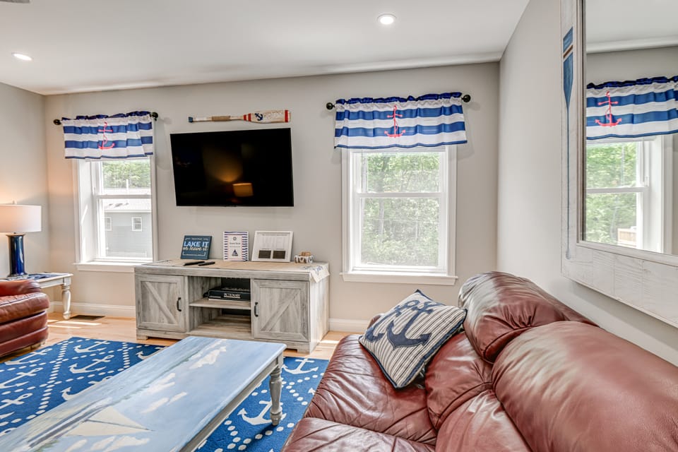 Square Pond Vacation Rental w/ Boat Dock & View! House in Acton