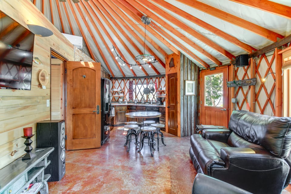 Mountainside Yurt w/ Views < 3 Mi to Black Canyon! House in Colorado