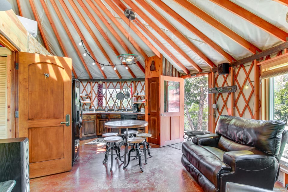 Mountainside Yurt w/ Views < 3 Mi to Black Canyon! House in Colorado