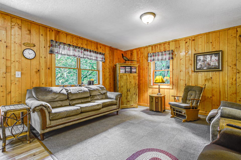 Peaceful Wautoma Retreat w/ Deck on 10 Acres! House in Wisconsin
