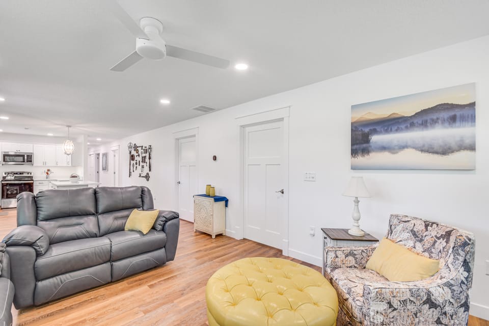 Newly Built Home Near Morrison Rockwood State Park House in Illinois