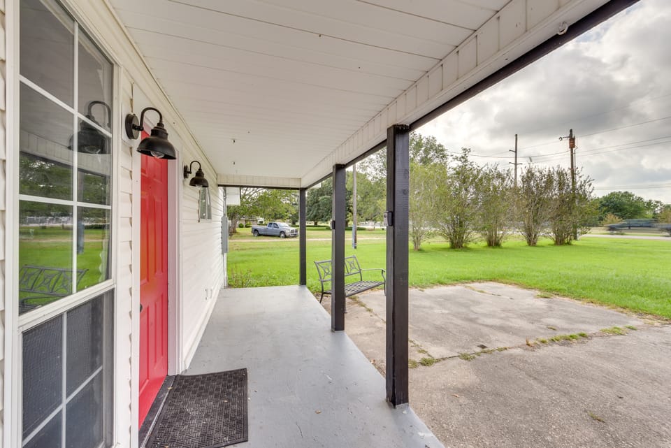 Lousiana Escape Near Hunting: Pets Welcome! House in Louisiana