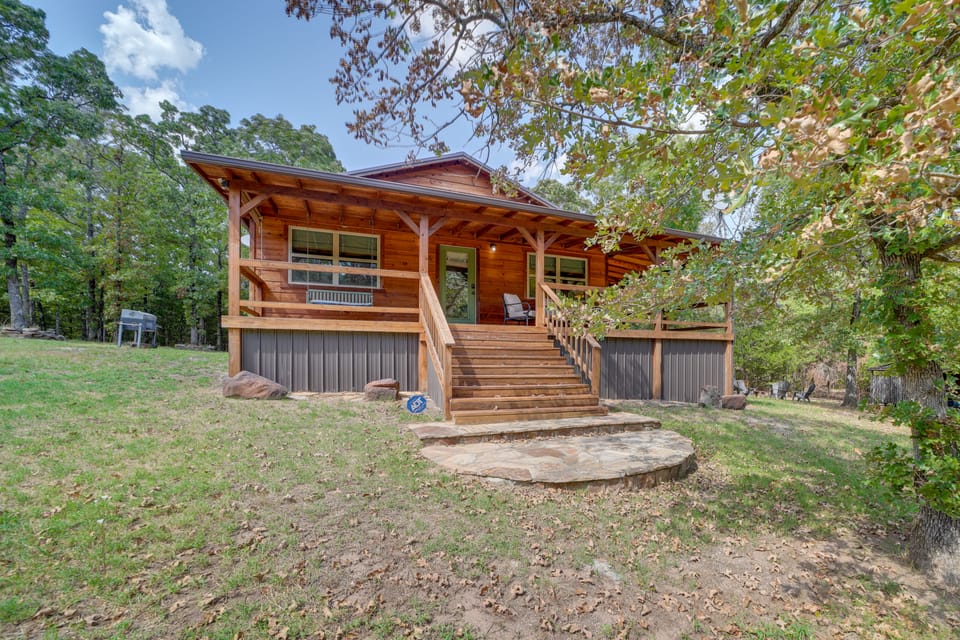 Clayton Cabin w/ Wraparound Deck: Steps to Lake! House in Oklahoma