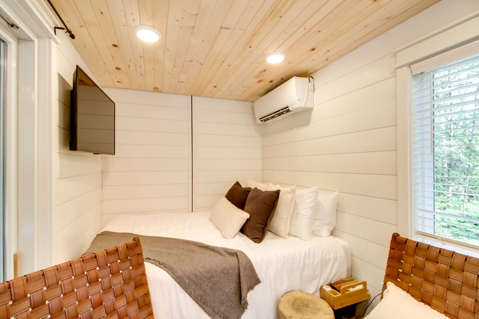 Nashwauk Studio w/ Ice Fishing on South Fork Lake Apartment in Minnesota