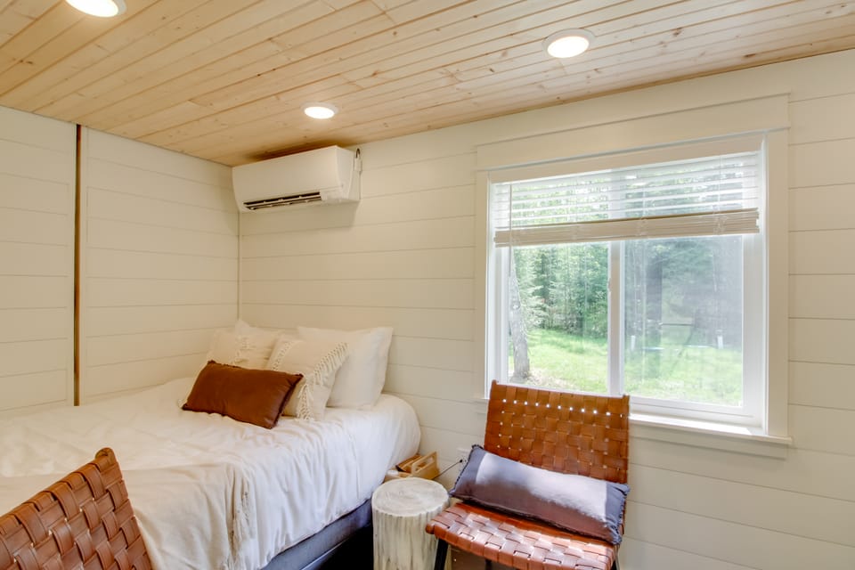 Ice Fishing on South Fork Lake: Nashwauk Studio! Apartment in Minnesota