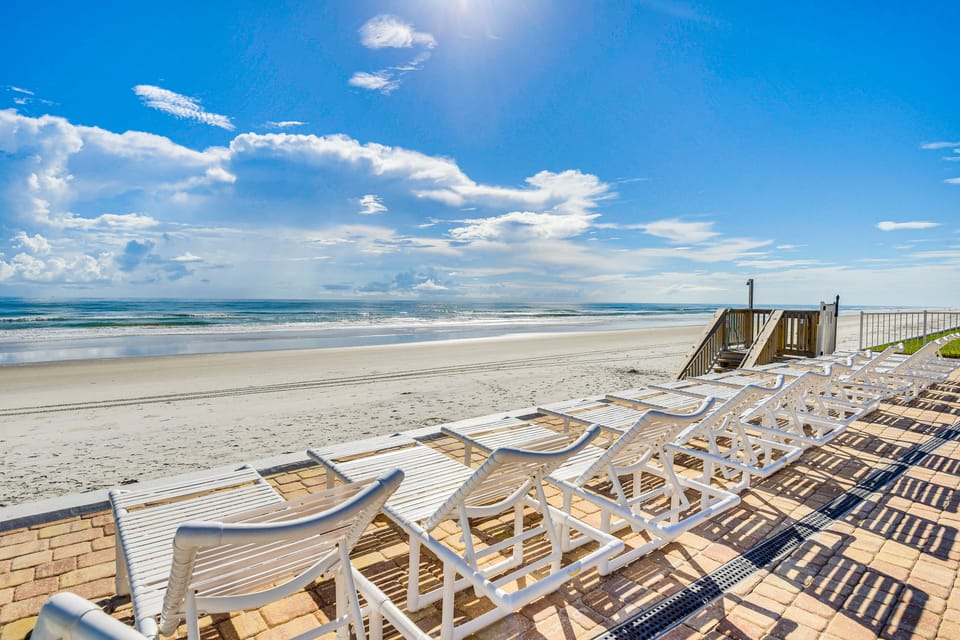 New Smyrna Beach Condo on Water: Rest, Swim & Play Apartment in Florida