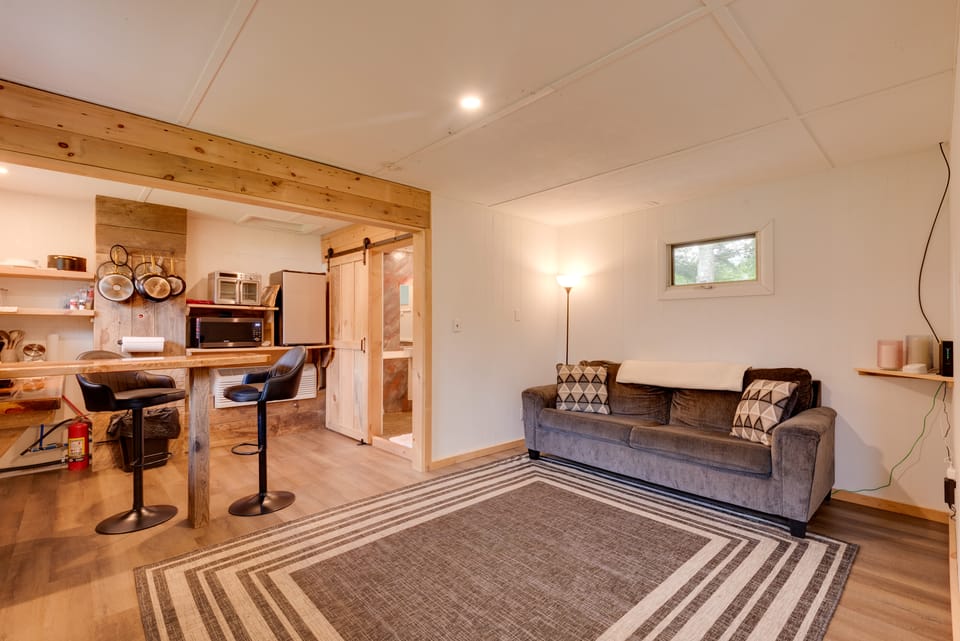 Deluxe Cabin A at Elk Creek Escape: Pet Friendly! House in Pennsylvania