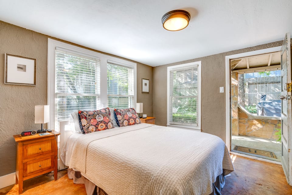 4 Mi to Dtwn: Pet-Friendly Austin Studio Apartment in Zilker