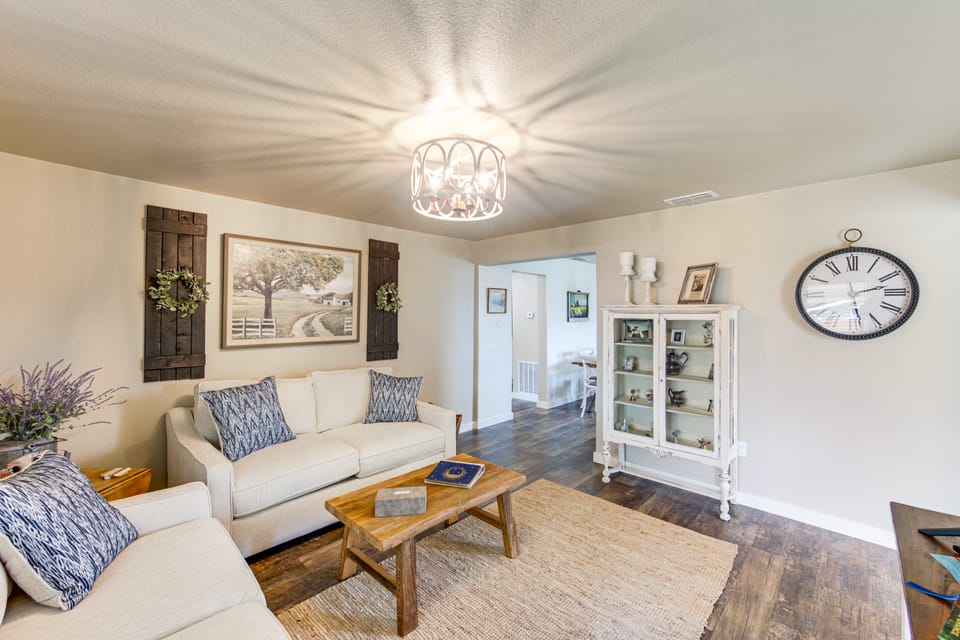 Horses Welcome: Pittsburg Home Near Wineries! House in Texas