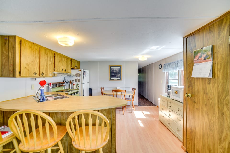 Yale Home in the Heart of Pheasant Hunting Country House in South Dakota