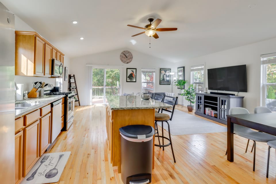 Warrenton Gem: Walk to Downtown! House in Warrenton