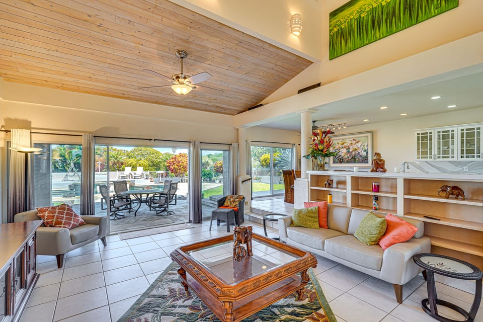 Ocean-View Oasis w/ Pool in Kailua-Kona! House in Holualoa