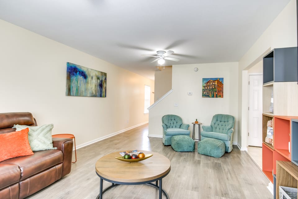 Modern Gem: 18 Mi to Downtown Columbia! House in South Carolina