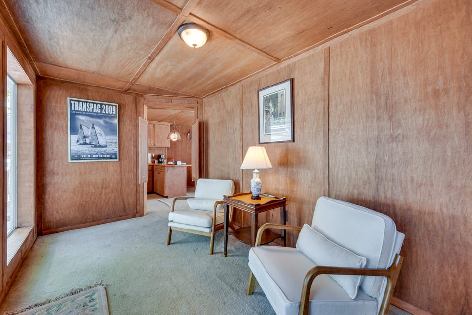 Waterfront Jonesville Studio on Black River Lake! Apartment in Louisiana