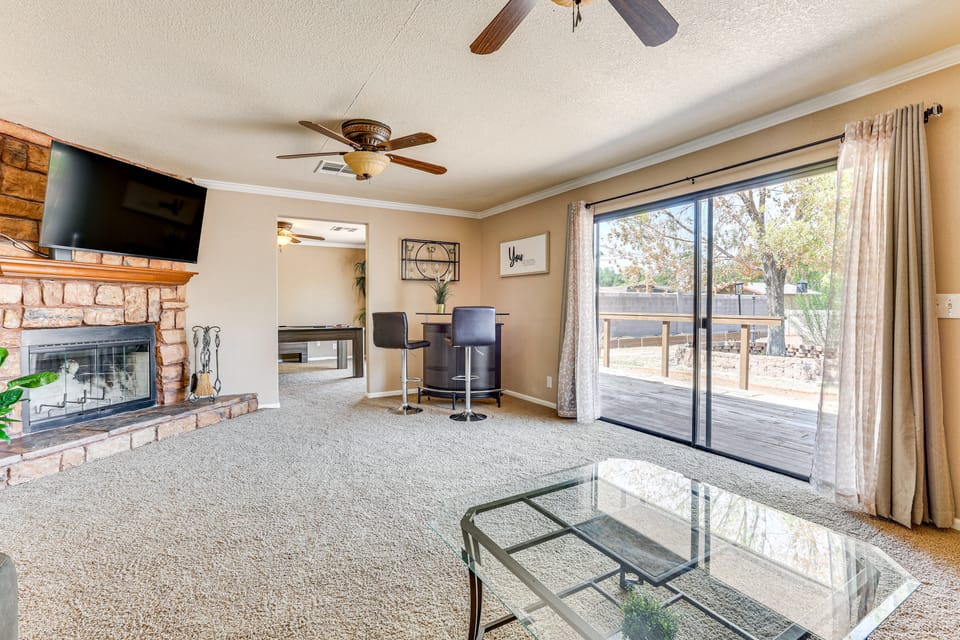 Pet-Friendly Home w/ Game Room in Las Vegas! House in Las Vegas