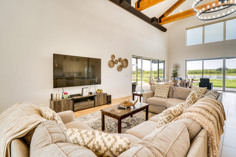 Lakefront Texas Home on Legacy Ranch House in Rio Grande