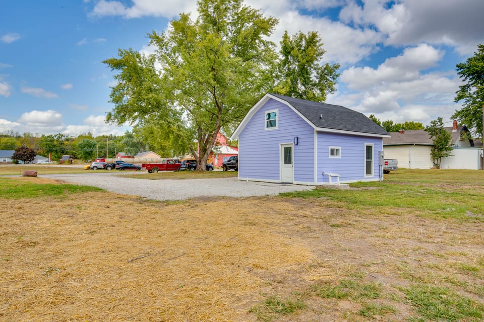 Walk to Winery: Holt Home 8 Mi to State Park! Cottage in Missouri