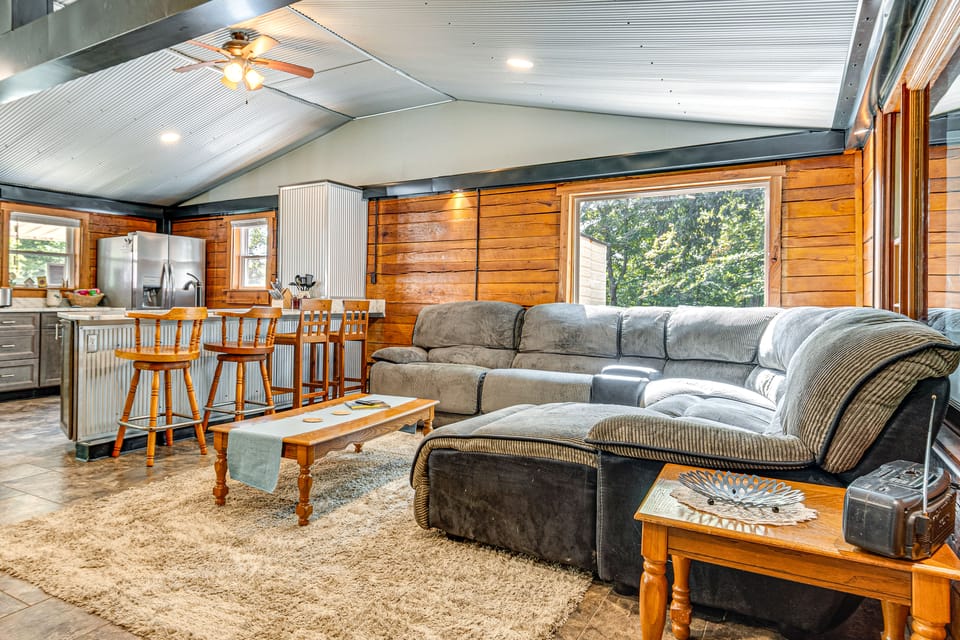 Lake Escape w/ Hot Tub & Docks in Hope! House in Indiana