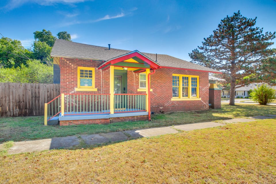 Historic Craftsman Home 3 Mi to Fort Sill N Lawton House in Lawton