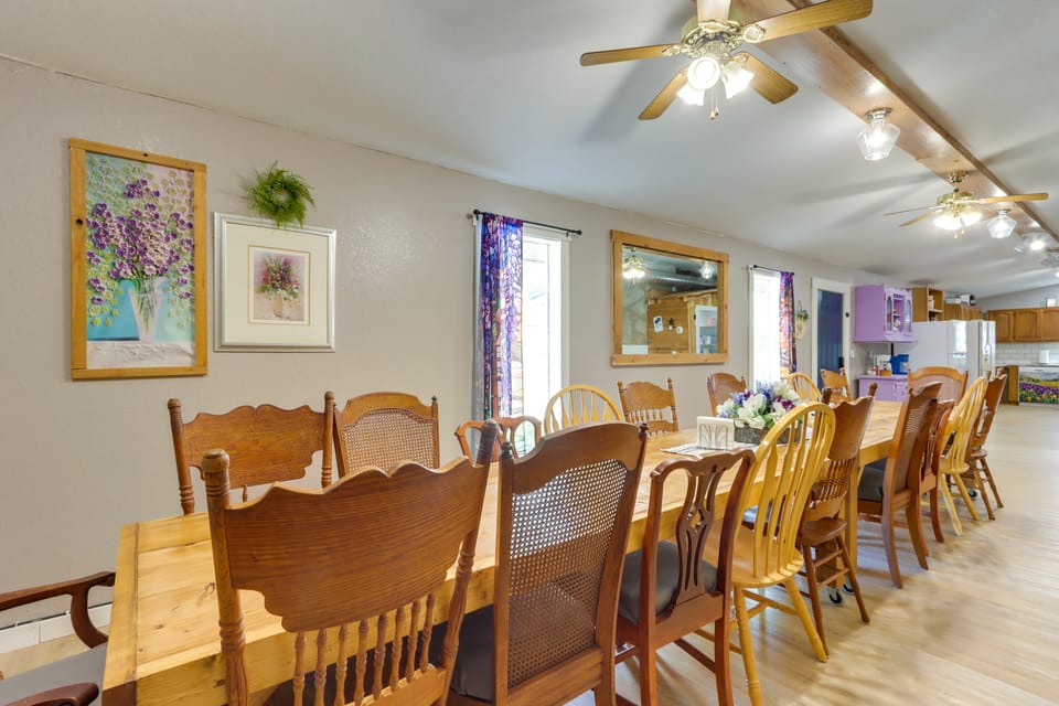 4 Mi to Pomme De Terre Lake: Large Home w/ Patio! House in Ozark Mountains