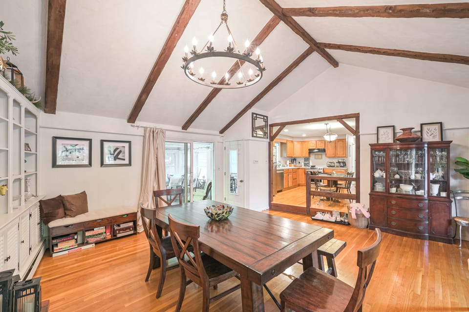 10 Mi to Crane Beach: Wooded Home Near Boston! House in Ipswich