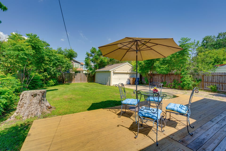 1939 Bungalow with Original Charm | Corpus Christi House in Nueces County