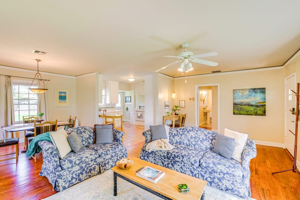 1939 Bungalow with Original Charm | Corpus Christi House in Nueces County
