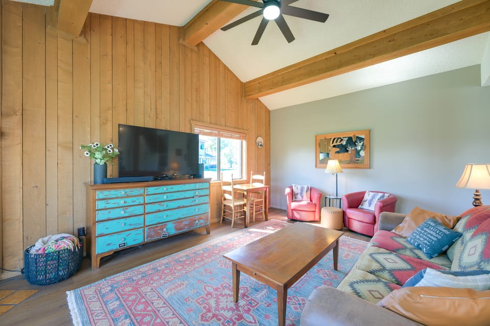 Uptown Abode 4 Mi to Dtwn Pagosa Springs Apartment in Pagosa Springs